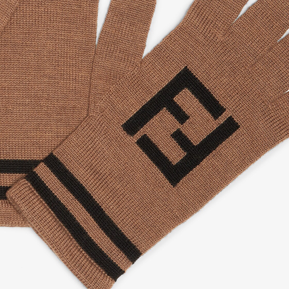 GlovesBrown woollen gloves