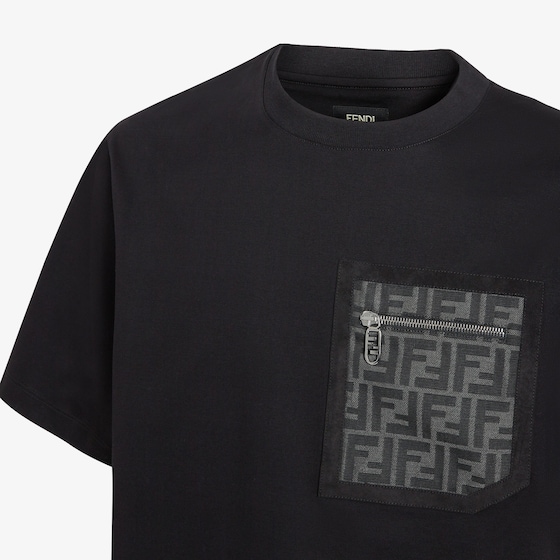 Fendi Skater-style T-shirt with zip pocket on the chest | Thumbnail 3