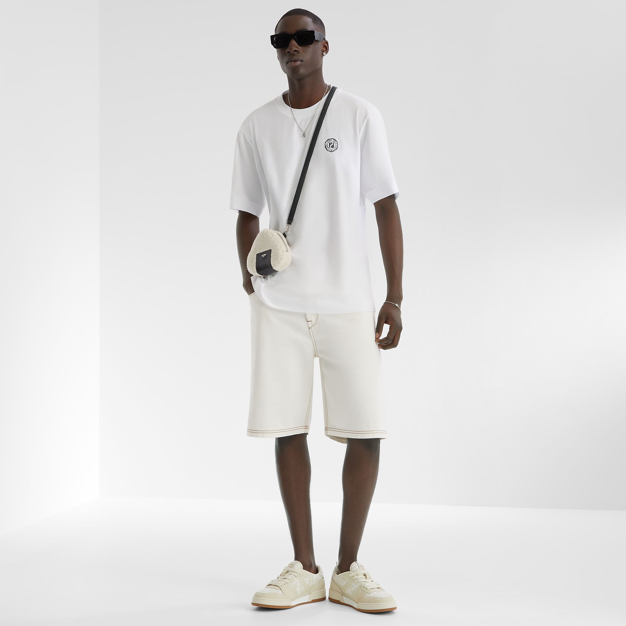 Tシャツ・カットソー Fendi Slim-Fit White Cotton T-Shirt Fendi - Logo cotton t-shirt White - The Corner