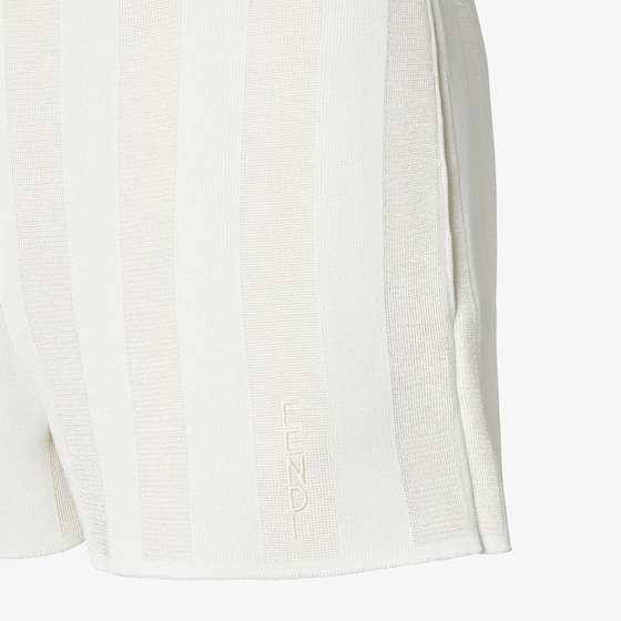 Fendi Straight-cut shorts with side pockets | Thumbnail 3