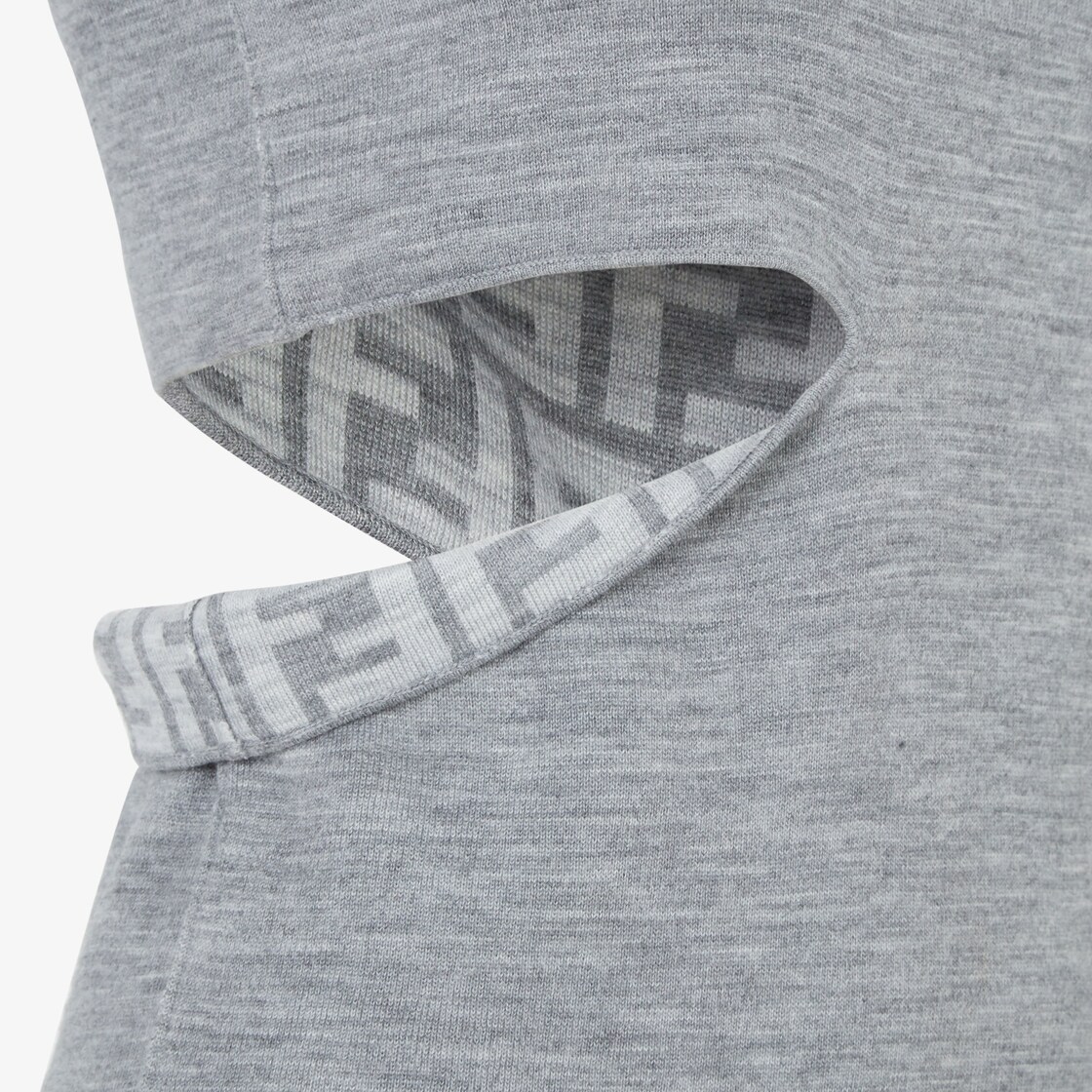 Grey on sale fendi sweatshirt