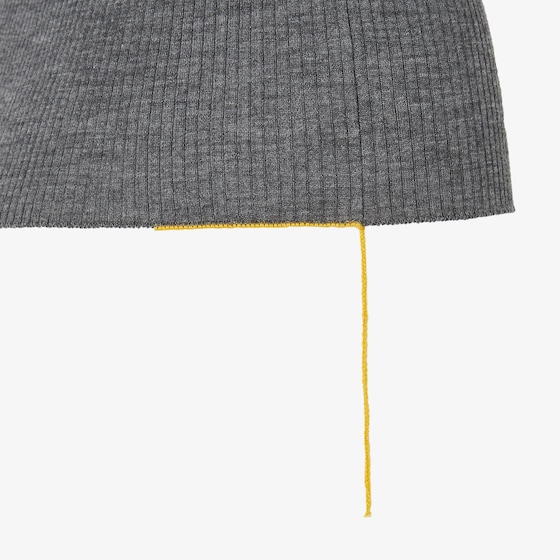 Fendi V-neck, fitted sleeveless top | Thumbnail 3