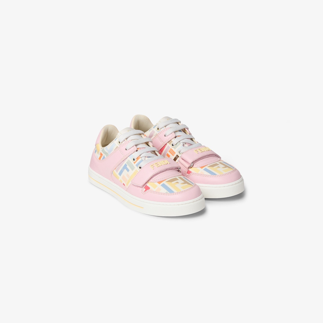 Junior sneakers