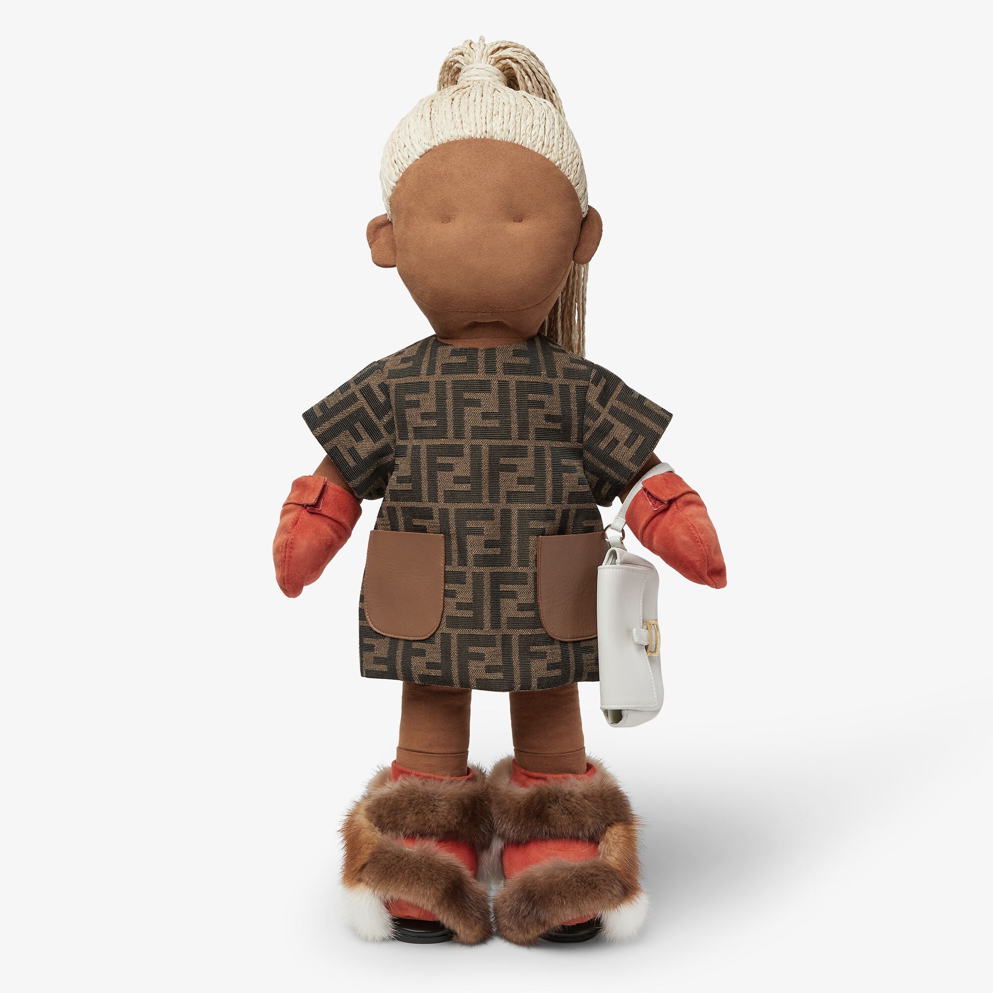 JUS044ARM4F1O95_01?wid=2000&